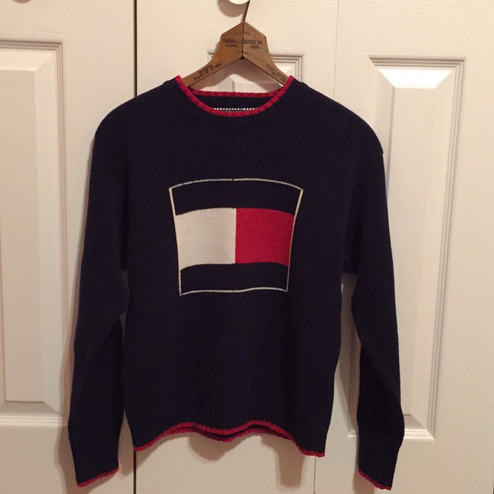 Vintage Tommy Hilfiger sweater